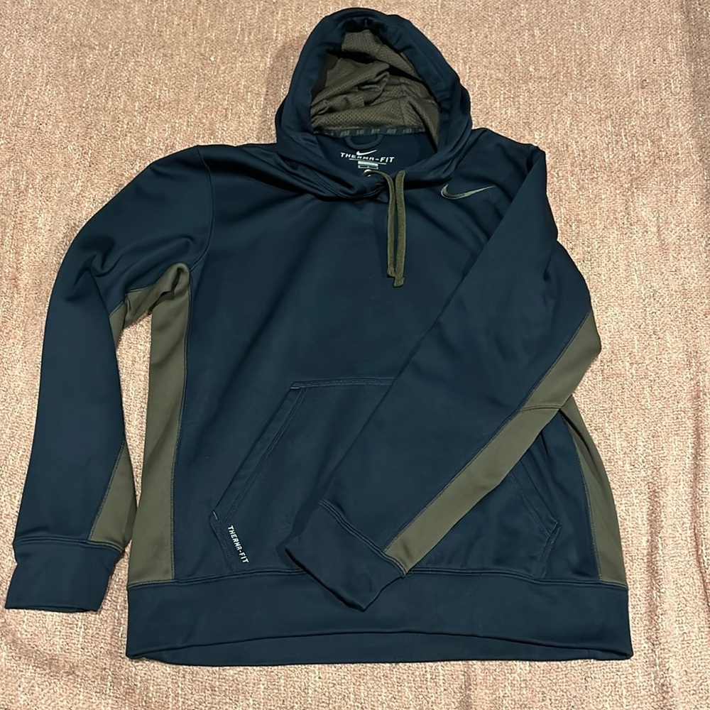 Nike Men’s Therma Fit Hoodie SZ Medium